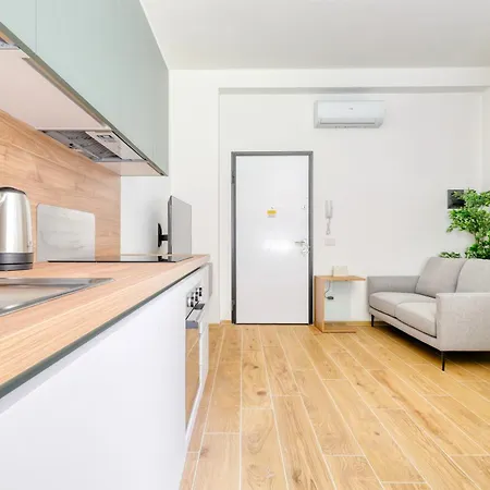 Joivy Delightful 1-bed Flat Near Navigli Canals Daire Milano