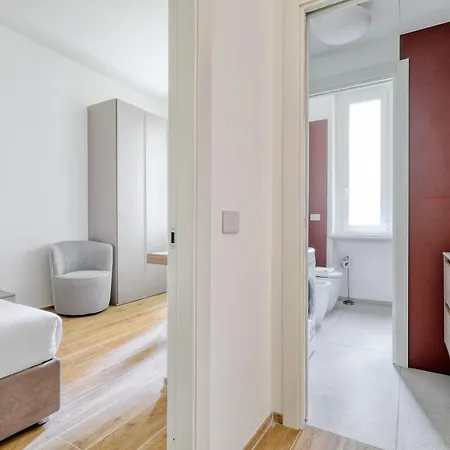 Daire Joivy Delightful 1-bed Flat Near Navigli Canals